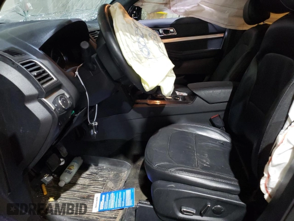 2017 Ford Explorer XLT with VIN 1FM5K8D82HGD46662, listed as a Copart auction lot 87269264 with Not Provided miles and Salvage Title. Bid and sale history available at DreamBid. Image 7.