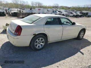 2006 Chrysler 300 Touring with VIN 2C3KA53G36H487943, listed as a Copart auction lot 52537405 with 218,918 mi miles and Salvage Title. Bid and sale history available at DreamBid. Image 3.