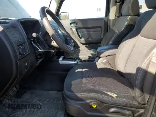 2007 Hummer H3 SUV z VIN 5GTDN13E778161689, wystawiony jako Copart lot #48561455 z przebiegiem 308 875 mil mil oraz Czysty tytuł • Clean title. Historia ofert i sprzedaży dostępna na DreamBid. Obrazek 7.