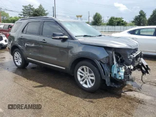 2017 Ford Explorer XLT с VIN 1FM5K7D88HGA38759, выставлен на аукционе Copart как лот 62563115 с пробегом 176 113 миль миль и Списание • Salvage title. История ставок и продаж доступна на DreamBid. Изображение 4.