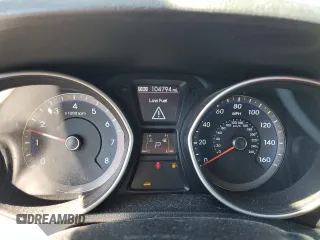 2017 Hyundai Elantra z VIN KMHD35LH1HU372597, wystawiony jako Copart lot #46906835 z przebiegiem 104 794 mil mil oraz Szkoda całkowita • Salvage title. Historia ofert i sprzedaży dostępna na DreamBid. Obrazek 9.