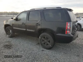 2008 GMC Yukon SLT w/4SB with VIN 1GKFC13J18R140842, listed as a Copart auction lot 77645294 with 176,626 mi miles and Salvage Title. Bid and sale history available at carsss.com. Image 2.
