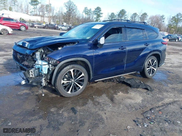 2021 Toyota Highlander XSE with VIN 5TDJZRBH0MS121857, listed as a IAAI auction lot 41718189 with 1 mi miles. Bid and sale history available at carsss.com. Image 2.