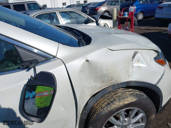 2018 Nissan Rogue S with VIN 5N1AT2MV3JC848883, listed as a IAAI auction lot 41331646 with 93,832 mi miles. Bid and sale history available at carsss.com. Image 6.