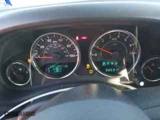 2017 Jeep Wrangler Unlimited Sport with VIN 1C4BJWDG4HL634468, listed as a IAAI auction lot 41668747 with 88,691 mi miles. Bid and sale history available at carsss.com. Image 7.