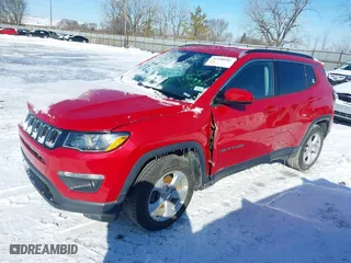 2018 Jeep Compass Latitude with VIN 3C4NJCBB7JT495367, listed as a IAAI auction lot 41590982 with 50,420 mi miles. Bid and sale history available at carsss.com. Image 18.