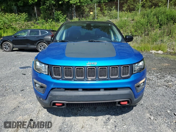 2018 Jeep Compass Trailhawk with VIN 3C4NJDDB7JT179423, listed as a Copart auction lot 61458605 with 100,949 mi miles and Salvage title. Bid and sale history available at DreamBid. Image 5.