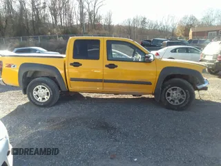 2004 Chevrolet Colorado 1SB LS Z85 with VIN 1GCDT136048146372, listed as a IAAI auction lot 41022280 with 162,067 mi miles. Bid and sale history available at carsss.com. Image 13.