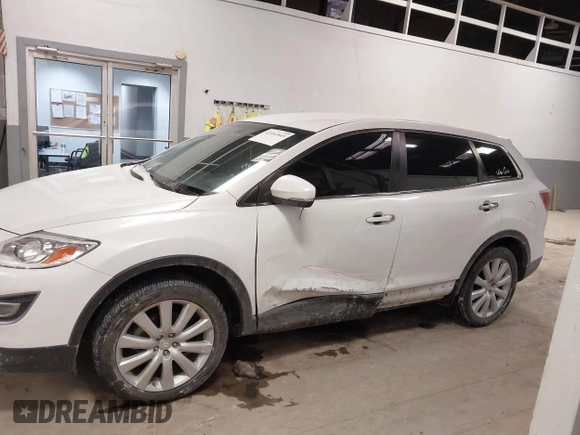 2010 Mazda CX-9 Grand Touring with VIN JM3TB3MA2A0225900, listed as a IAAI auction lot 41591845 with 170,115 mi miles. Bid and sale history available at carsss.com. Image 14.