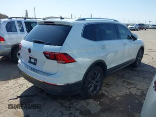 2022 Volkswagen Tiguan SE with VIN 3VV3B7AX8NM025052, listed as a IAAI auction lot 41987195 with 39,773 mi miles and . Bid and sale history available at DreamBid. Image 4.