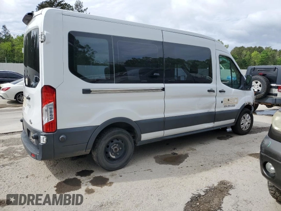2018 Ford Transit с VIN 1FTYE2CM1JKB06591, выставлен на аукционе Copart как лот 54611555 с пробегом 205 814 миль миль и Списание • Salvage title. История ставок и продаж доступна на DreamBid. Изображение 3.
