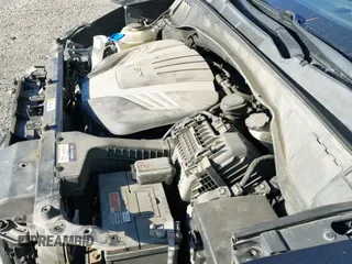 2013 Hyundai Santa Fe GLS с VIN KM8SNDHF7DU010707, выставлен на аукционе IAAI как лот 43461048 с пробегом 148 858 миль миль и . История ставок и продаж доступна на DreamBid. Изображение 17.