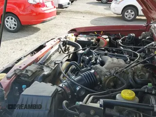 2000 Nissan Frontier XE с VIN 1N6ED27YXYC367108, выставлен на аукционе IAAI как лот 43504552 с пробегом 196 500 миль миль и . История ставок и продаж доступна на DreamBid. Изображение 12.