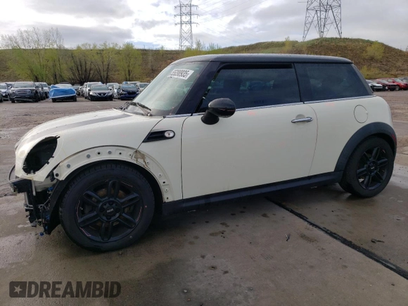 2012 MINI Hardtop with VIN WMWSU3C51CT186184, listed as a Copart auction lot 55090935 with 100,669 mi miles and Salvage Title. Bid and sale history available at DreamBid. Image 1.