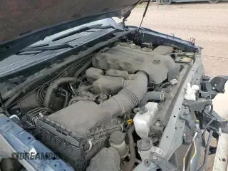 2022 Toyota 4Runner SR5 z VIN JTEEU5JR1N5258263, wystawiony jako Copart lot #62879305 z przebiegiem 68 235 mil mil oraz Szkoda całkowita • Salvage title. Historia ofert i sprzedaży dostępna na DreamBid. Obrazek 15.