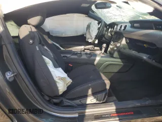 2018 Ford Mustang GT z VIN 1FA6P8CF4J5128093, wystawiony jako Copart lot #52081845 z przebiegiem Nie podano mil oraz Szkoda całkowita • Salvage title. Historia ofert i sprzedaży dostępna na DreamBid. Obrazek 7.