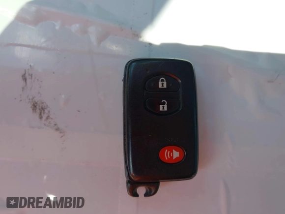 2013 Toyota Prius One z VIN JTDKN3DU1D5601970, wystawiony jako IAAI lot #42407934 z przebiegiem 130 535 mil mil oraz . Historia ofert i sprzedaży dostępna na DreamBid. Obrazek 11.