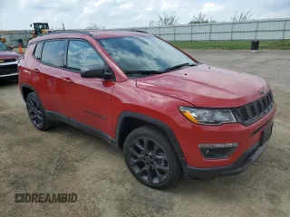 2021 Jeep Compass 80th Anniversary with VIN 3C4NJDEBXMT532899, listed as a Copart auction lot 55304905 with 44,299 mi miles and Salvage title. Bid and sale history available at DreamBid. Image 4.