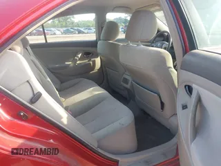 2011 Toyota Camry LE z VIN 4T4BF3EK8BR162507, wystawiony jako IAAI lot #41999186 z przebiegiem 281 657 mil mil oraz . Historia ofert i sprzedaży dostępna na DreamBid. Obrazek 8.