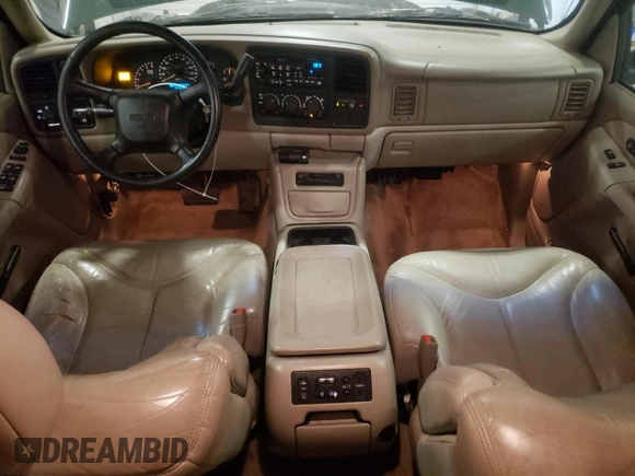 2002 GMC Yukon XL SLT with VIN 1GKFK16Z32J132798, listed as a Copart auction lot 54658825 with 183,899 mi miles and Clean Title. Bid and sale history available at carsss.com. Image 8.
