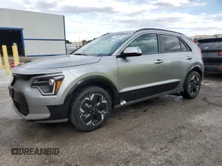 2023 Kia Niro EV Wind with VIN KNDCR3L16P5033560, listed as a Copart auction lot 55473475 with 34,253 mi miles and Clean Title. Bid and sale history available at carsss.com. Image 1.
