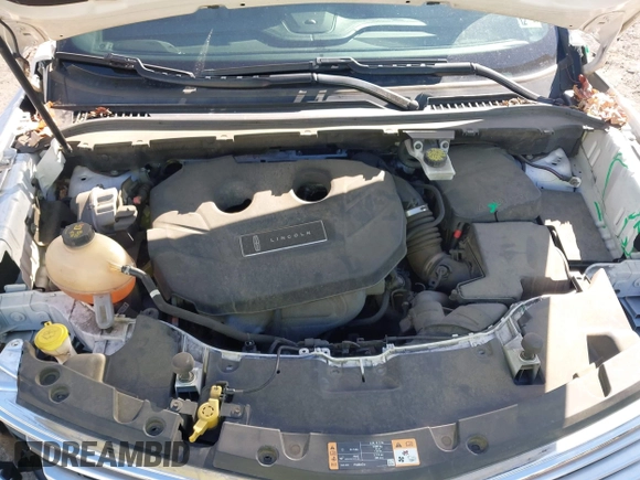 2018 Lincoln MKC Premiere with VIN 5LMCJ1D97JUL07161, listed as a IAAI auction lot 42048564 with 169,177 mi miles and . Bid and sale history available at DreamBid. Image 10.