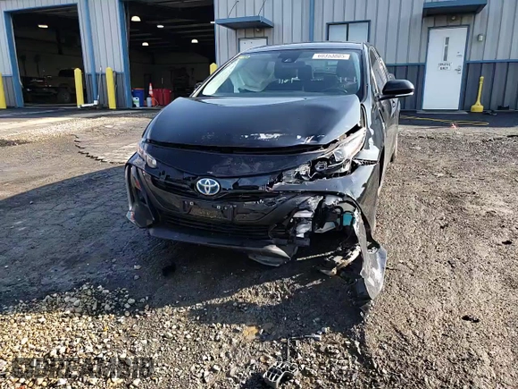 2020 Toyota Prius LE z VIN JTDKARFP6L3139986, wystawiony jako Copart lot #60353805 z przebiegiem 102 316 mil mil oraz Szkoda całkowita • Salvage title. Historia ofert i sprzedaży dostępna na DreamBid. Obrazek 13.
