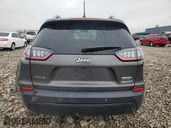 2019 Jeep Cherokee Latitude Plus with VIN 1C4PJMLB7KD442298, listed as a Copart auction lot 86819504 with 62,525 mi miles and Salvage title. Bid and sale history available at DreamBid. Image 6.
