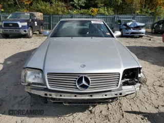 2001 Mercedes-Benz SL-Class with VIN WDBFA68F91F200262, listed as a Copart auction lot 74291654 with 106,092 mi miles and Salvage Title. Bid and sale history available at carsss.com. Image 5.