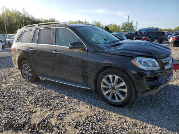 2013 Mercedes-Benz GL 450 z VIN 4JGDF7CE3DA252661, wystawiony jako Copart lot #52380205 z przebiegiem 115 325 mil mil oraz Szkoda całkowita • Salvage title. Historia ofert i sprzedaży dostępna na DreamBid. Obrazek 4.