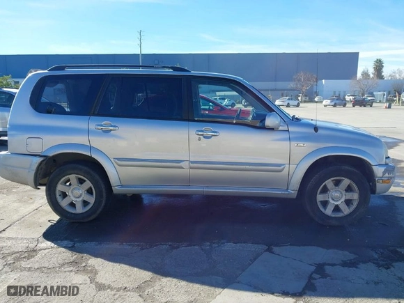 2003 Suzuki XL-7 Touring with VIN JS3TX92V734114162, listed as a IAAI auction lot 41250622 with 227,494 mi miles. Bid and sale history available at carsss.com. Image 14.