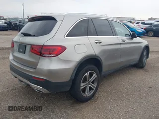 2021 Mercedes-Benz GLC 300 with VIN W1N0G8DB5MV297726, listed as a IAAI auction lot 42202541 with 39,251 mi miles and . Bid and sale history available at DreamBid. Image 4.