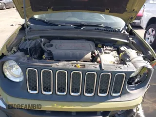 2015 Jeep Renegade Latitude with VIN ZACCJBBT7FPB35993, listed as a IAAI auction lot 42055165 with 65,413 mi miles. Bid and sale history available at carsss.com. Image 10.
