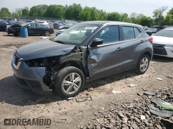 2020 Nissan Kicks S z VIN 3N1CP5BV9LL539063, wystawiony jako Copart lot #56322625 z przebiegiem 78 335 mil mil oraz Szkoda całkowita • Salvage title. Historia ofert i sprzedaży dostępna na DreamBid. Obrazek 1.