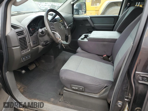 2007 Nissan Titan SE with VIN 1N6AA07B87N201924, listed as a Copart auction lot 60361425 with 167,659 mi miles and Salvage title. Bid and sale history available at DreamBid. Image 7.