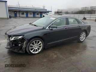 2014 Lincoln MKZ with VIN 3LN6L2GK9ER825347, listed as a Copart auction lot 44385745 with 242,637 mi miles and Clean Title. Bid and sale history available at carsss.com. Image 1.