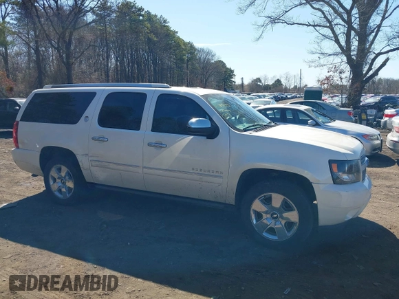2010 Chevrolet Suburban LTZ with VIN 1GNUKKE32AR273522, listed as a IAAI auction lot 41820739 with 139,406 mi miles. Bid and sale history available at carsss.com. Image 13.