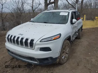 2015 Jeep Cherokee Limited with VIN 1C4PJMDB7FW584076, listed as a IAAI auction lot 41712661 with 183,000 mi miles and . Bid and sale history available at DreamBid. Image 17.