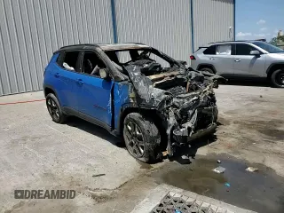 2018 Jeep Compass Trailhawk z VIN 3C4NJDDB2JT198882, wystawiony jako Copart lot #63334315 z przebiegiem Nie podano mil oraz Nie do naprawy • Non repairable. Historia ofert i sprzedaży dostępna na DreamBid. Obrazek 14.