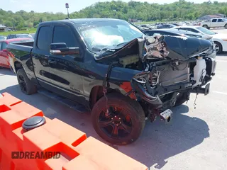 2022 Ram 1500 Big Horn с VIN 1C6RREBG2NN122445, выставлен на аукционе IAAI как лот 42074069 с пробегом 83 505 миль миль и . История ставок и продаж доступна на DreamBid. Изображение 1.