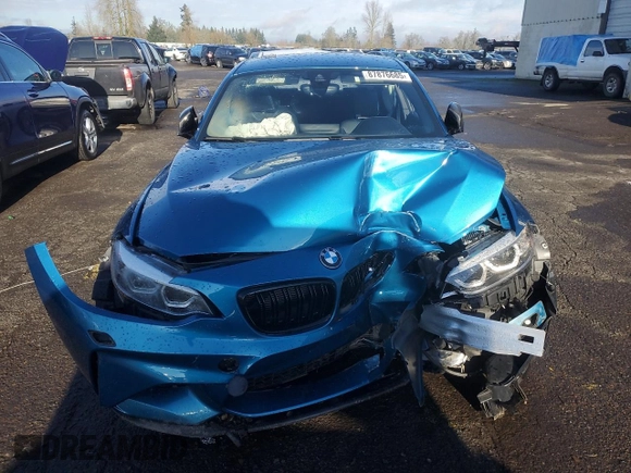 2018 BMW M2 z VIN WBS1J5C59JVD36008, wystawiony jako Copart lot #87876685 z przebiegiem 24 255 mil mil oraz Szkoda całkowita • Salvage title. Historia ofert i sprzedaży dostępna na DreamBid. Obrazek 5.