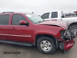 2011 Chevrolet Suburban LT with VIN 1GNSCJE07BR323241, listed as a IAAI auction lot 41548258 with 262,547 mi miles. Bid and sale history available at carsss.com. Image 18.