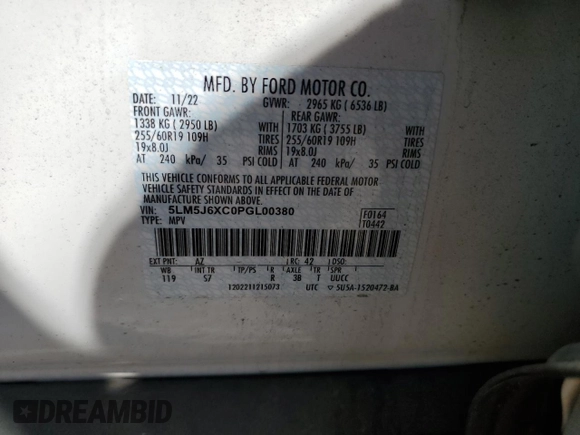 2023 Lincoln Aviator Standard z VIN 5LM5J6XC0PGL00380, wystawiony jako Copart lot #55167045 z przebiegiem 68 083 mil mil oraz Szkoda całkowita • Salvage title. Historia ofert i sprzedaży dostępna na DreamBid. Obrazek 13.
