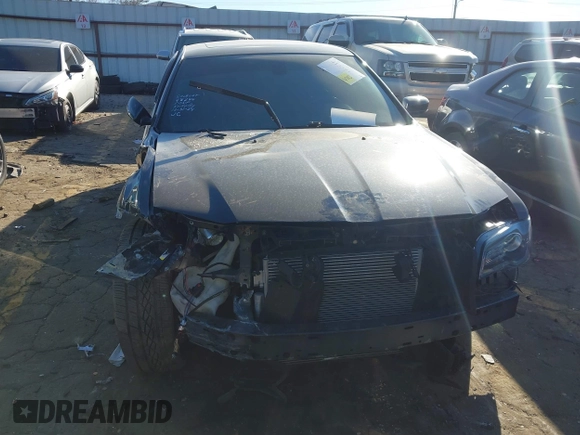 2018 Chrysler 300 with VIN 2C3CCABG6JH269609, listed as a IAAI auction lot 41339183 with 112,893 mi miles. Bid and sale history available at carsss.com. Image 12.
