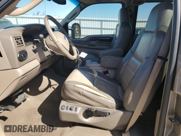 2004 Ford Excursion Eddie Bauer with VIN 1FMSU45P44EB40602, listed as a Copart auction lot 51536395 with 188,417 mi miles and Clean Title. Bid and sale history available at DreamBid. Image 7.
