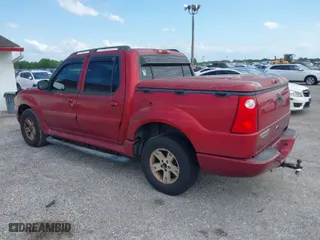 2005 Ford Explorer Sport Trac XLS with VIN 1FMZU67K75UA59323, listed as a IAAI auction lot 41996787 with 200,489 mi miles. Bid and sale history available at carsss.com. Image 3.