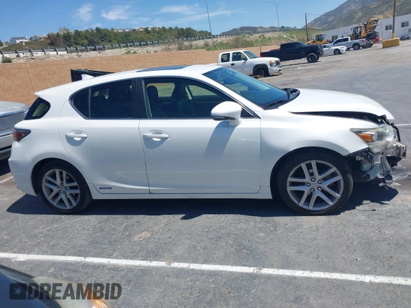 2014 Lexus CT 200h z VIN JTHKD5BH6E2191494, wystawiony jako IAAI lot #41987107 z przebiegiem 160 356 mil mil oraz . Historia ofert i sprzedaży dostępna na DreamBid. Obrazek 13.