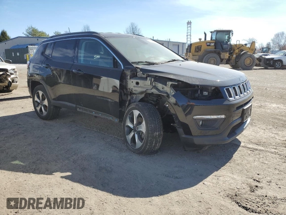 2018 Jeep Compass Altitude z VIN 3C4NJDBB9JT361305, wystawiony jako Copart lot #50126355 z przebiegiem 49 810 mil mil oraz Szkoda całkowita • Salvage title. Historia ofert i sprzedaży dostępna na DreamBid. Obrazek 4.