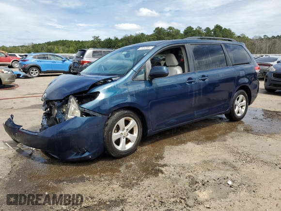 2012 Toyota Sienna LE AAS with VIN 5TDKK3DC7CS212274, listed as a Copart auction lot 70333984 with 0 mi miles and Salvage Title. Bid and sale history available at carsss.com. Image 1.