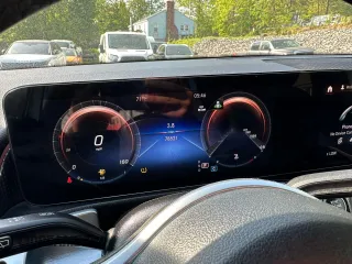 2023 Mercedes-Benz GLB 250 z VIN W1N4M4GB4PW280333, wystawiony jako Copart lot #57026535 z przebiegiem 78 521 mil mil oraz Tytuł czysty. Historia ofert i sprzedaży dostępna na DreamBid. Obrazek 7.